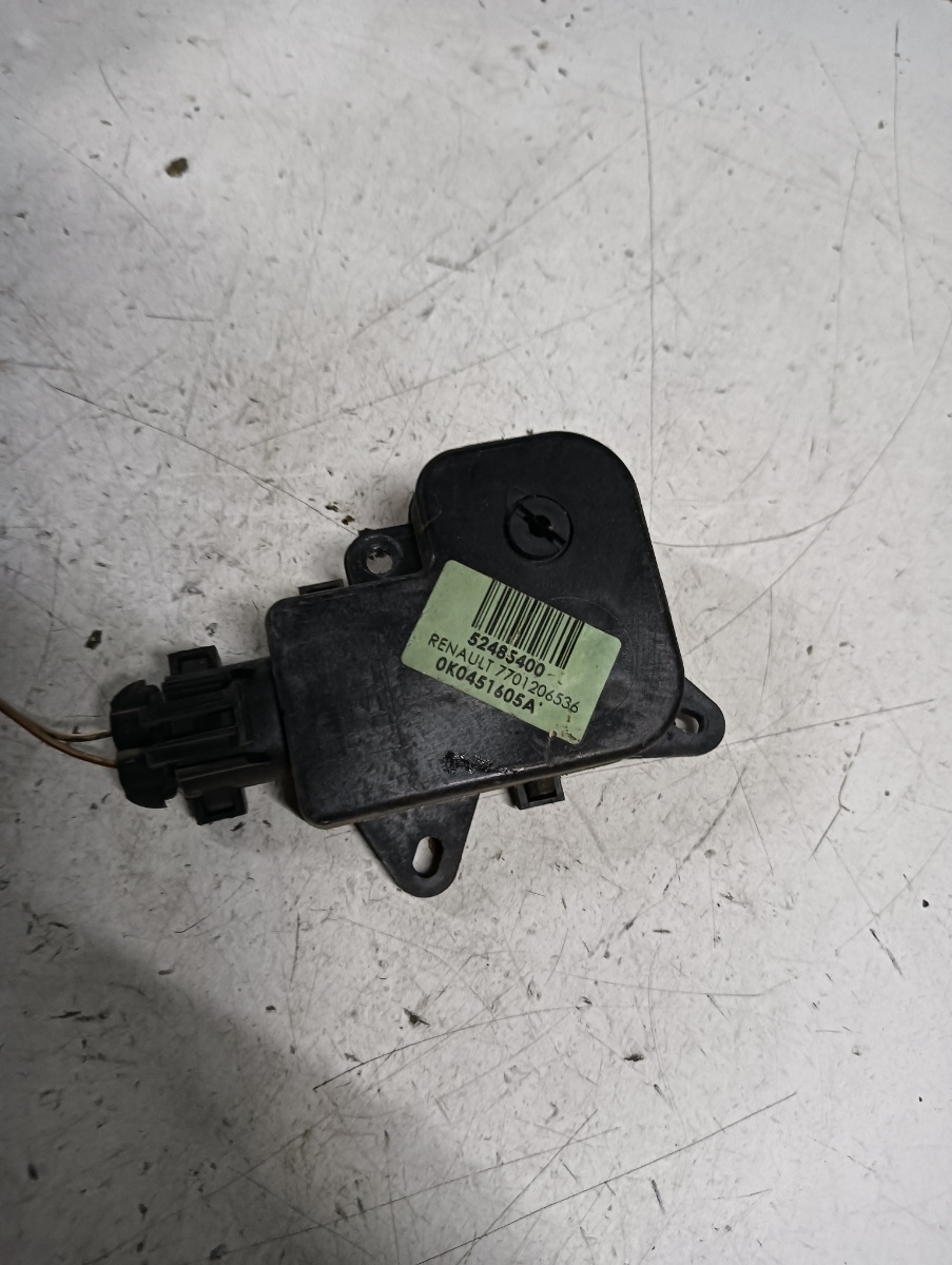 Motoras/actuator clapeta aer RENAULT LAGUNA II (BG0/1_) [ 2001 - 2007 ] – foto 2