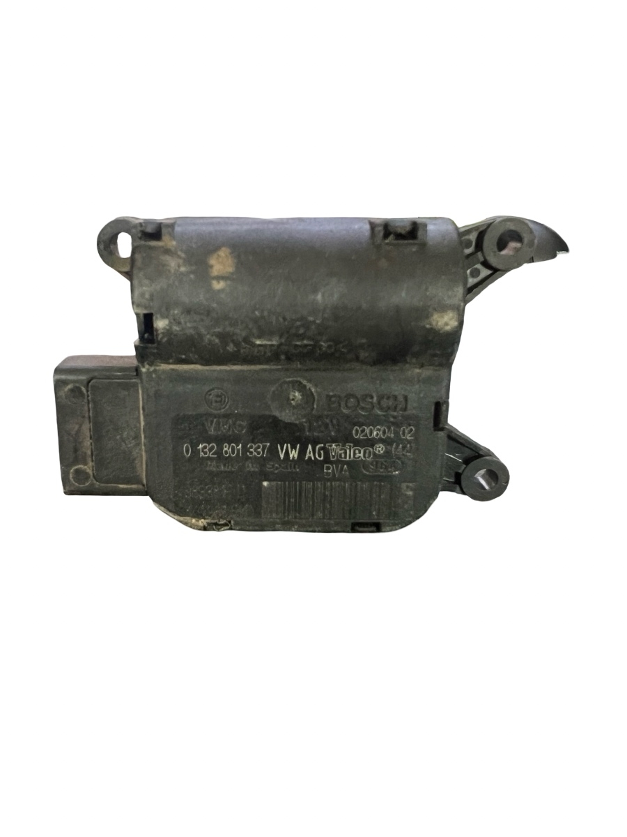 Motoras/actuator clapeta aer VOLKSWAGEN GOLF V 1K1 2003 - 2009 0132801337 – foto 2