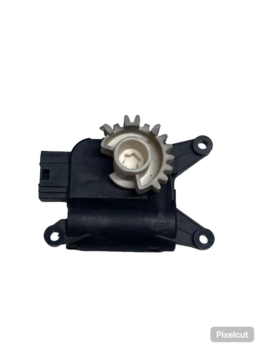 Motoras/actuator clapeta aer VOLKSWAGEN GOLF V 1K1 2003 - 2009 0132801337 – foto 3