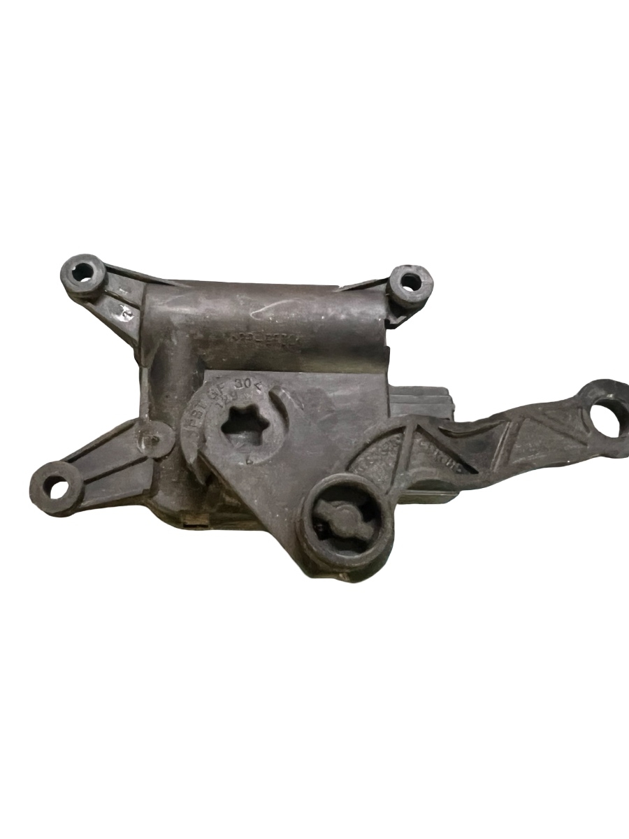 Motoras/actuator clapeta aer VOLKSWAGEN GOLF V 1K1 2003 - 2009 0132801341 – foto 2