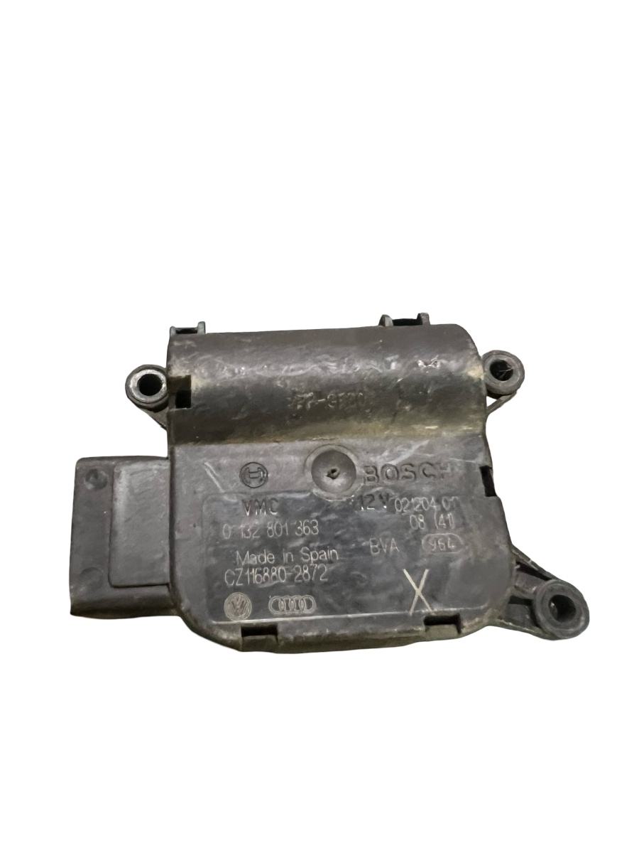 Motoras/actuator clapeta aer VOLKSWAGEN PASSAT Variant 3C5 2005 - 2011 0132801363 – foto 2