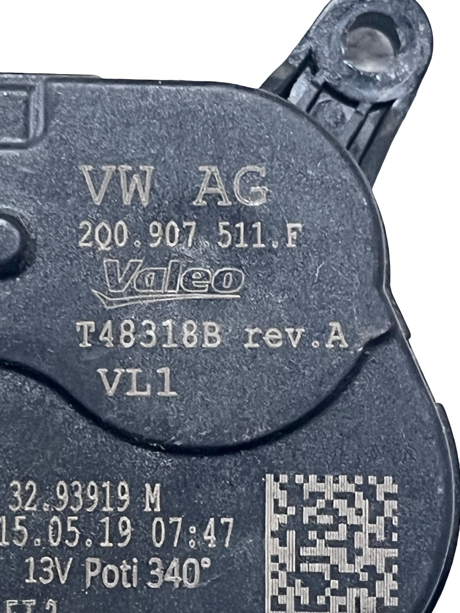 Motoras/actuator clapeta aer VOLKSWAGEN TIGUAN AD1 2016 -> 2Q0907511F – foto 4