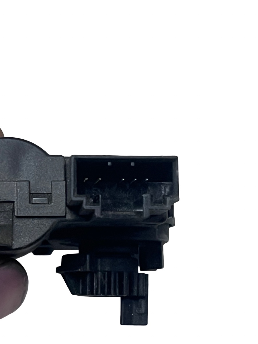 Motoras/actuator clapeta aer VOLKSWAGEN TIGUAN AD1 2016 -> 2Q0907511G – foto 2