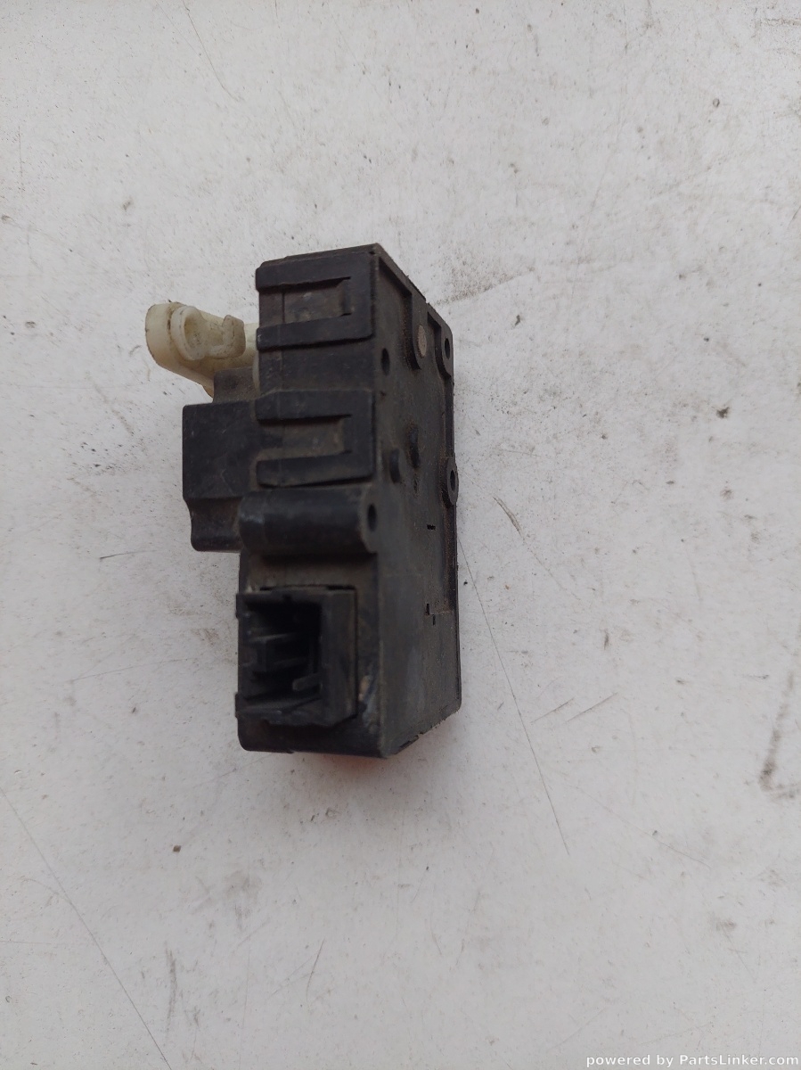 Motoras aeroterma VOLVO V40 Estate (VW, 645) [ 1995 - 2004 ] OEM 1465830111 – foto 2
