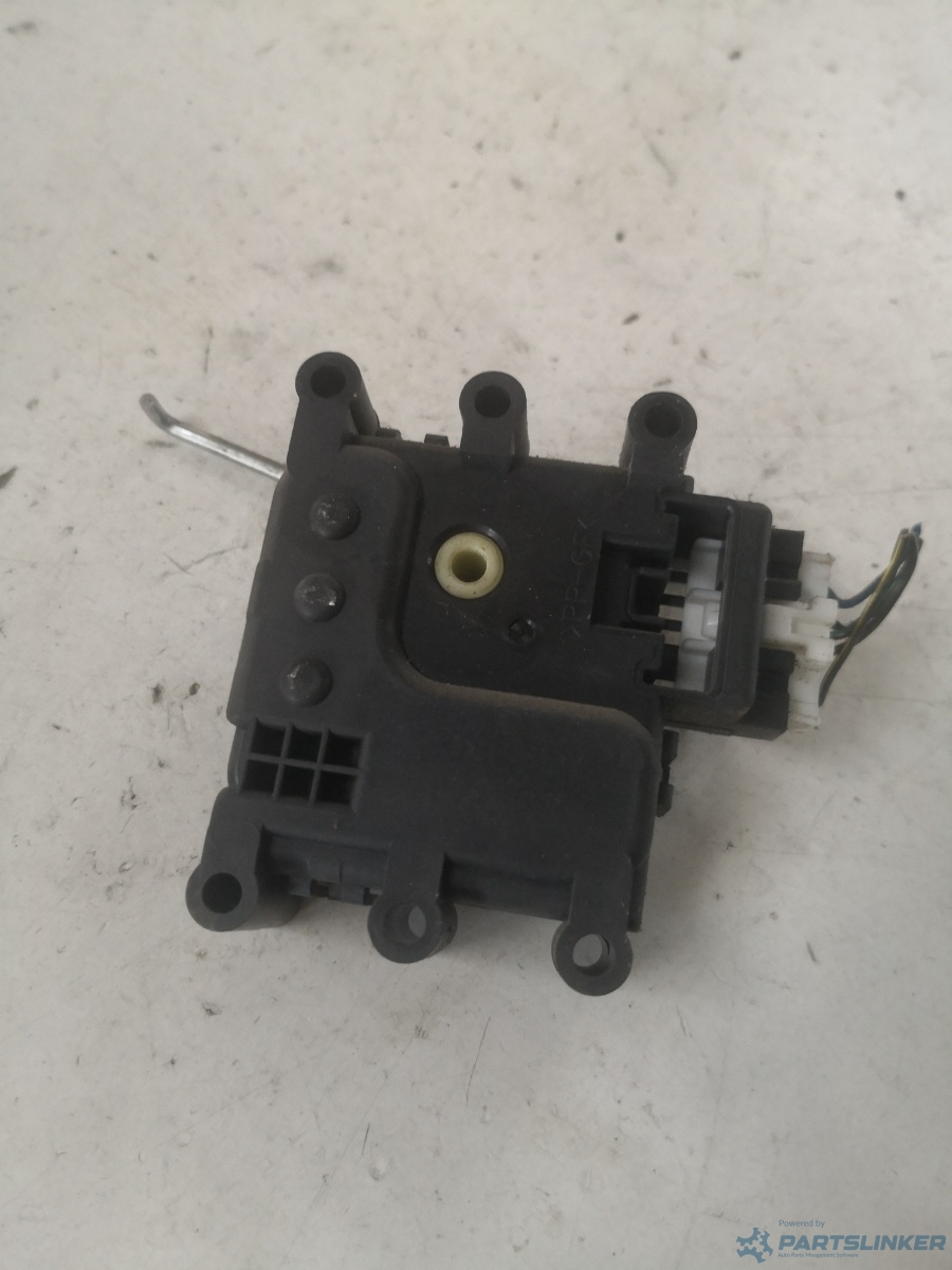 Motoras clapeta aeroterma  MAZDA 3> 2005 OEM 4818f – foto 2