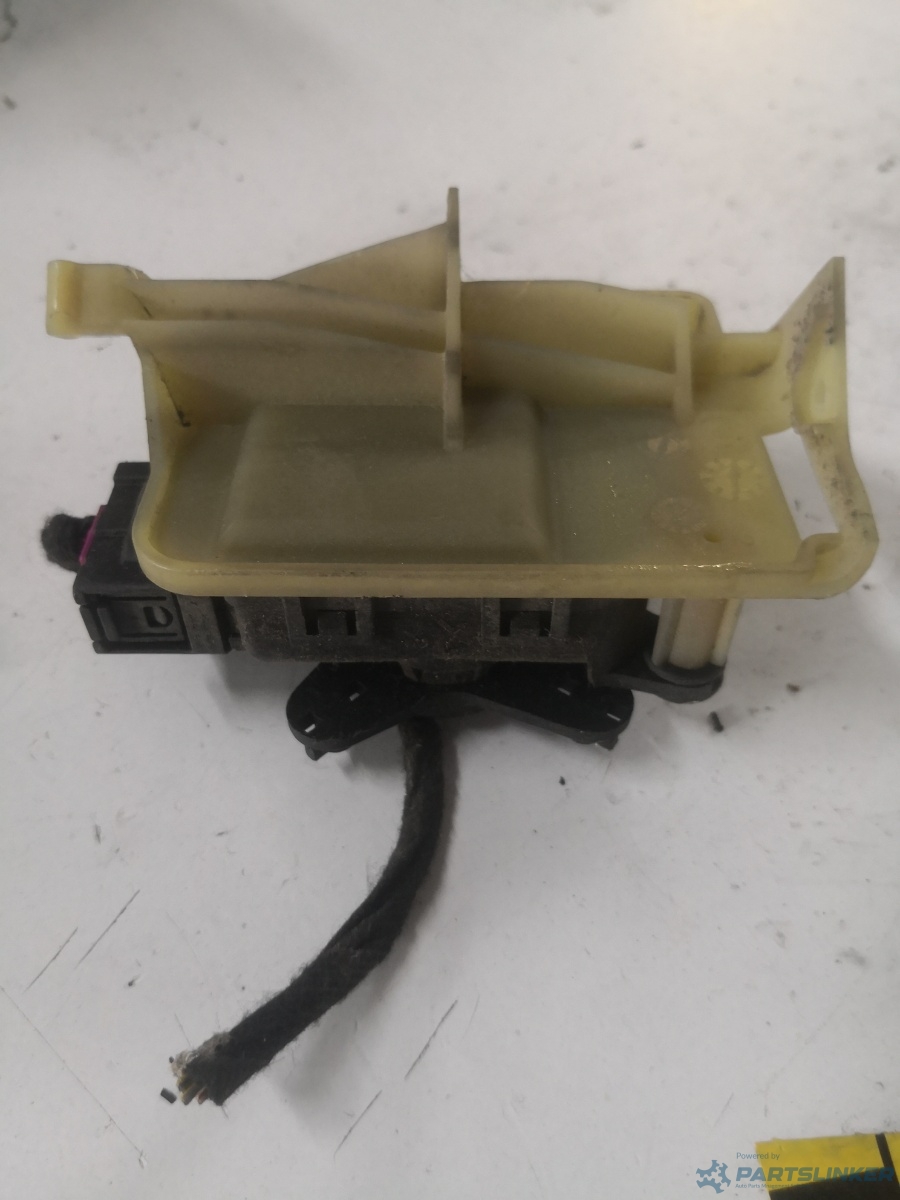Motoras clapeta aeroterma SKODA SUPERB (3U4) [ 2001 - 2008 ] OEM 741130383f – foto 2