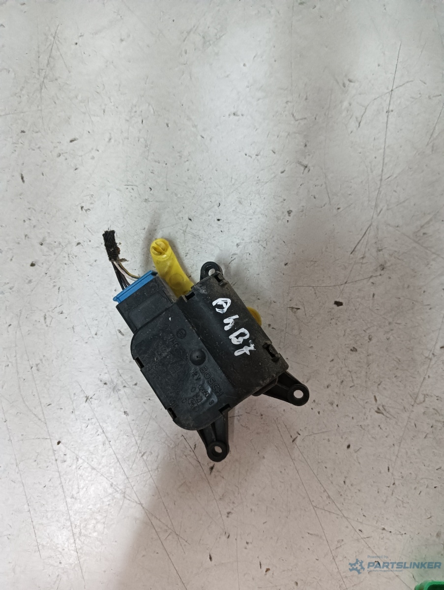 Motoras clapeta aeroterma VOLKSWAGEN POLO (9N_) [ 2001 - 2012 ] OEM 0132801307 – foto 2