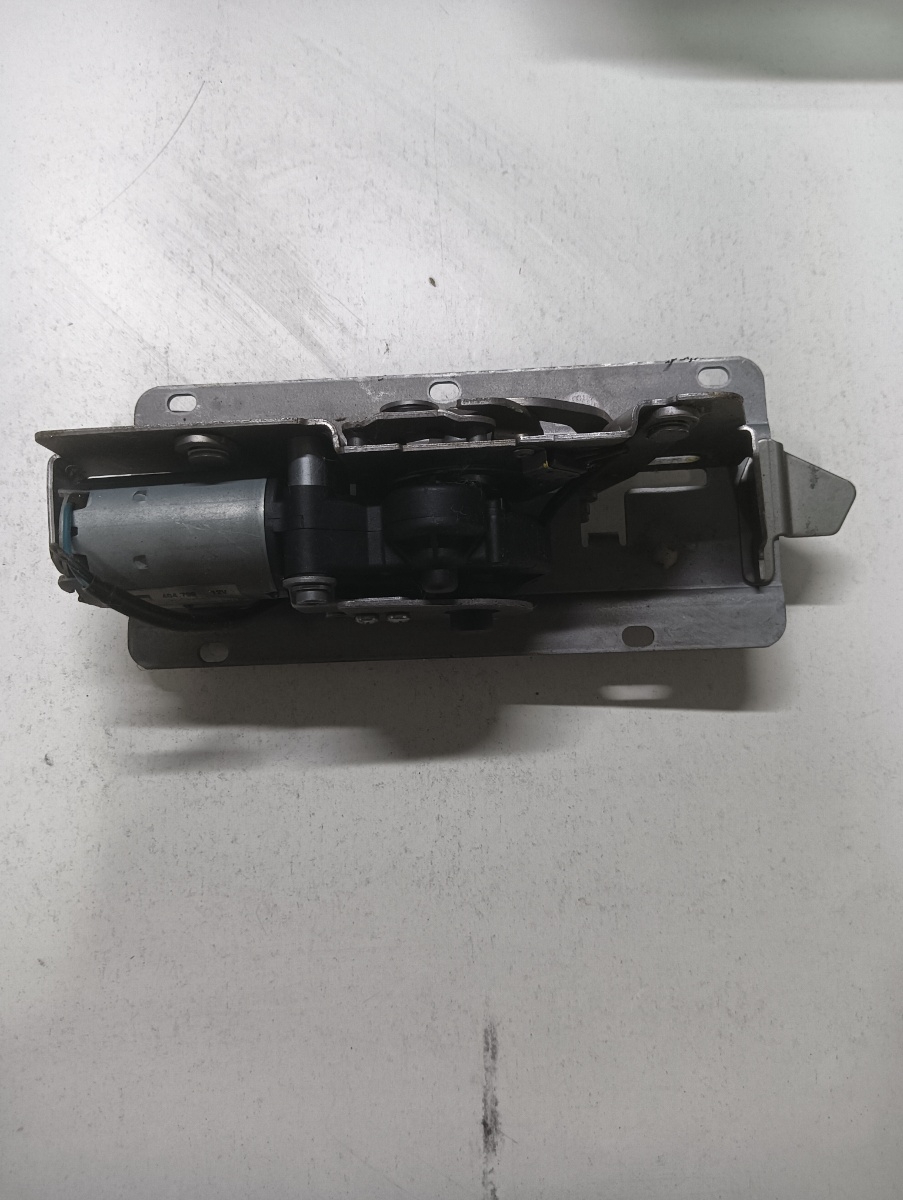 Motoras DECAPOTARE AUDI A4 Convertible 8H7, B6, 8HE, B7 2002 - 2009 8h0825399b – foto 2
