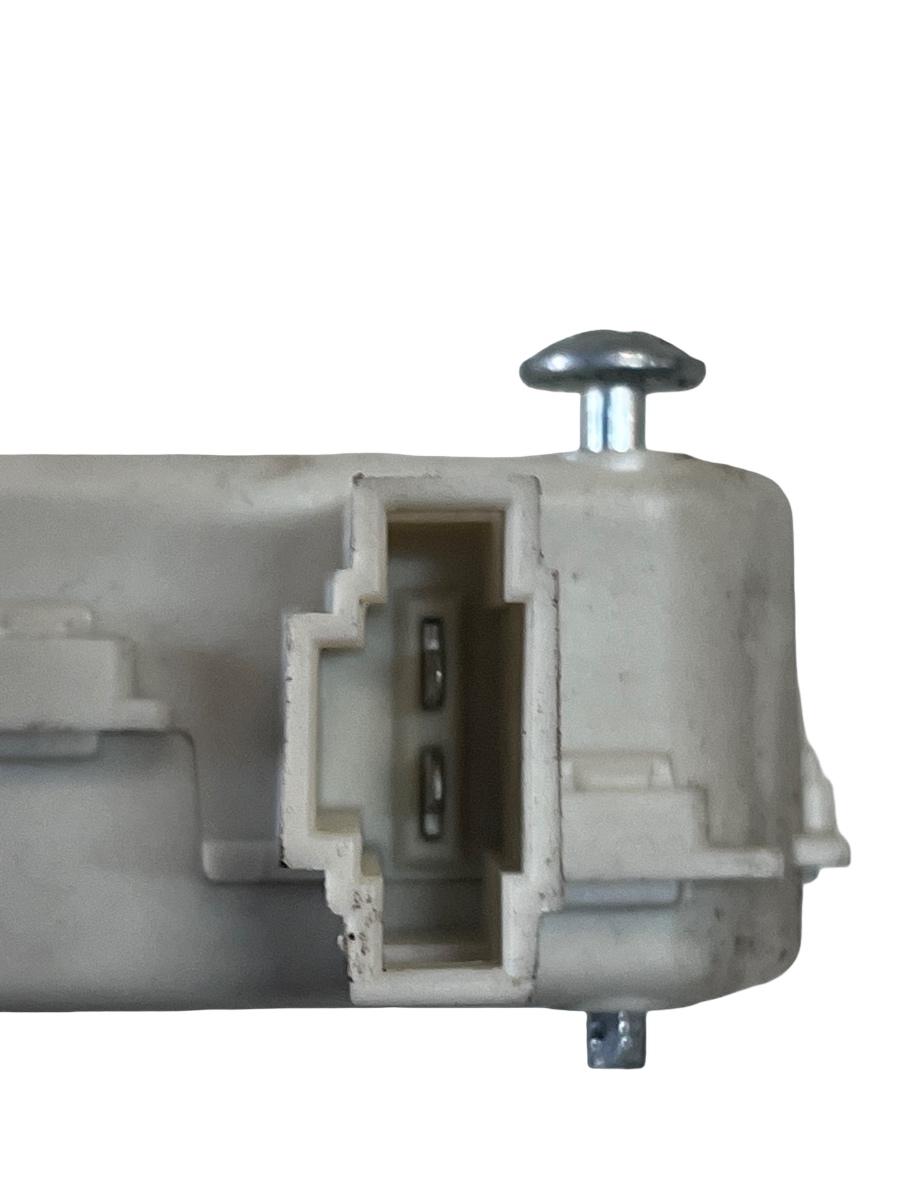 Motoras deschidere usita rezervor combustibil VOLKSWAGEN GOLF IV 1J1 1997 - 2007 1J6862159A – foto 3
