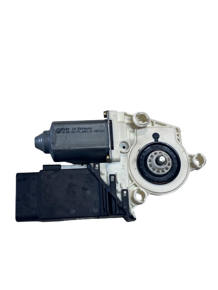 Motoras geam dreapta fata VOLKSWAGEN GOLF IV 1J1 1997 - 2007 1C1959802A – foto 3