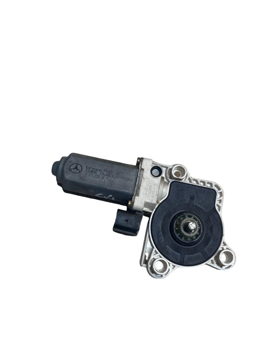 Motoras geam dreapta spate MERCEDES-BENZ E-CLASS W211 2002 - 2009 A2118202442 – foto 2