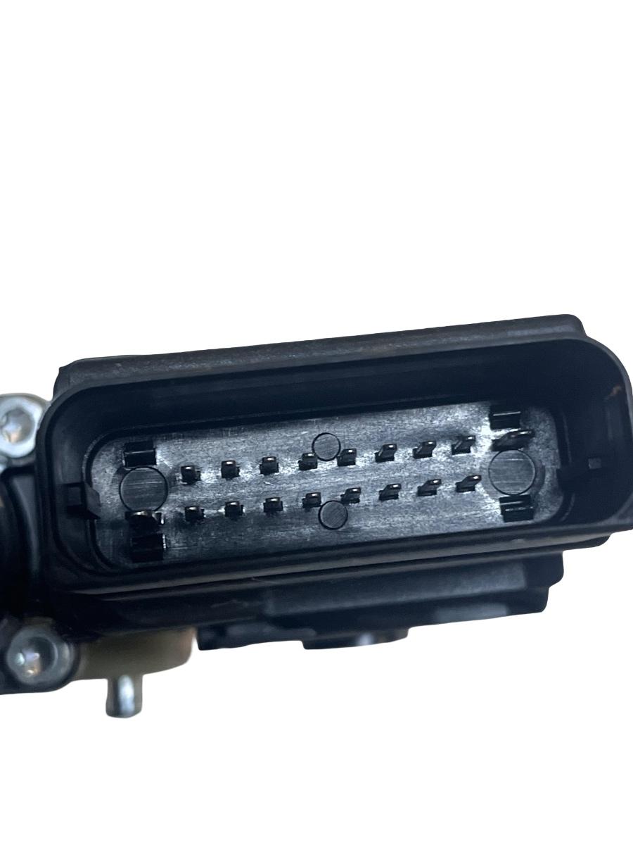 Motoras geam dreapta spate VOLKSWAGEN GOLF VI 5K1 2008 - 2013 5K0959704D – foto 3