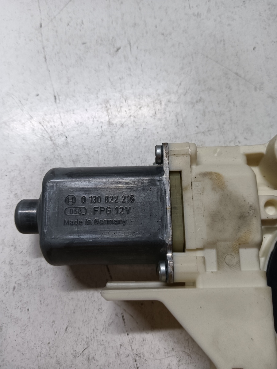 Motoras geam pivotant dreapta fata FORD FOCUS II DA_, HCP, DP 2004 - 2013 0130822216 – foto 2
