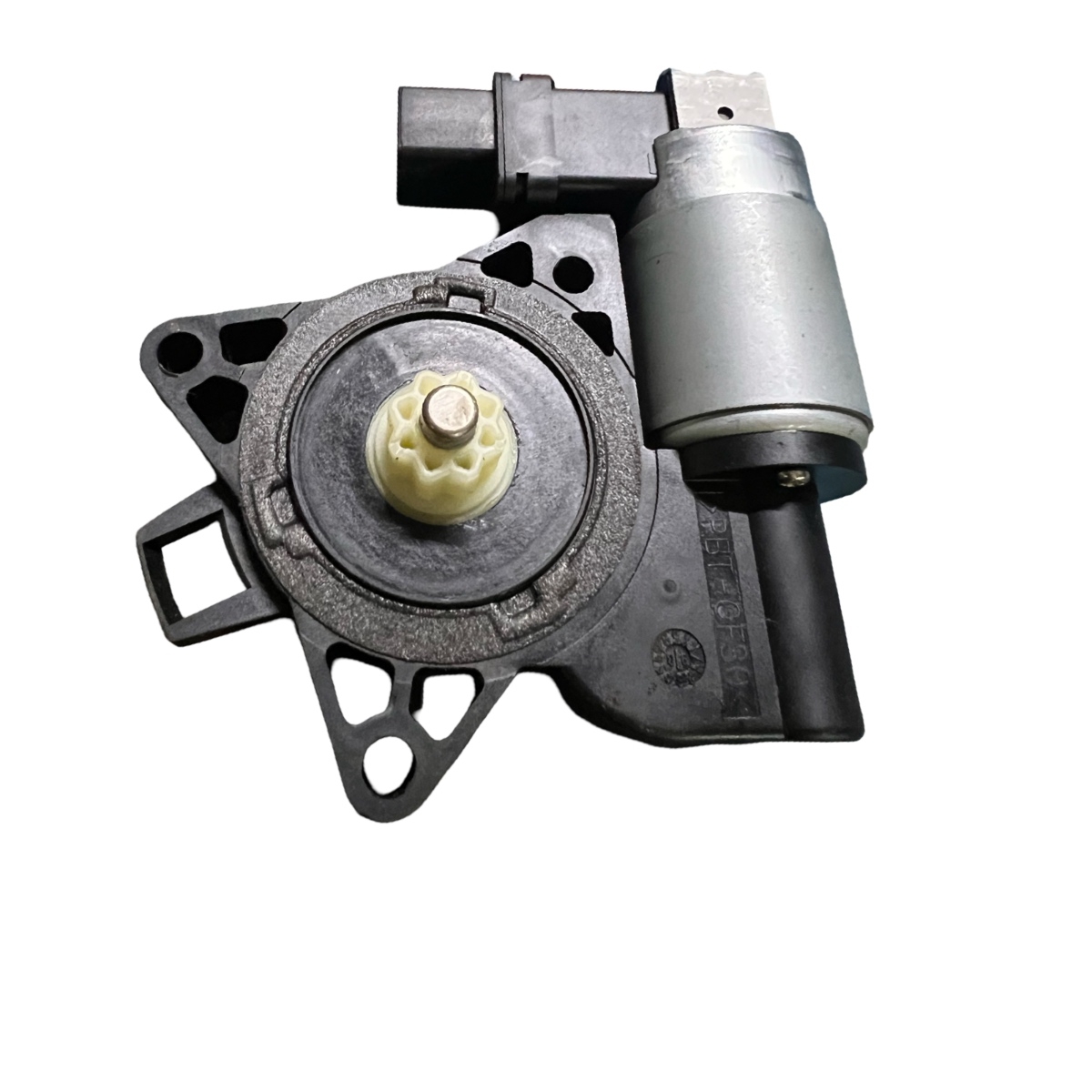 Motoras geam pivotant dreapta fata MAZDA 6 GG 2002 - 2008 GJ6A5858X