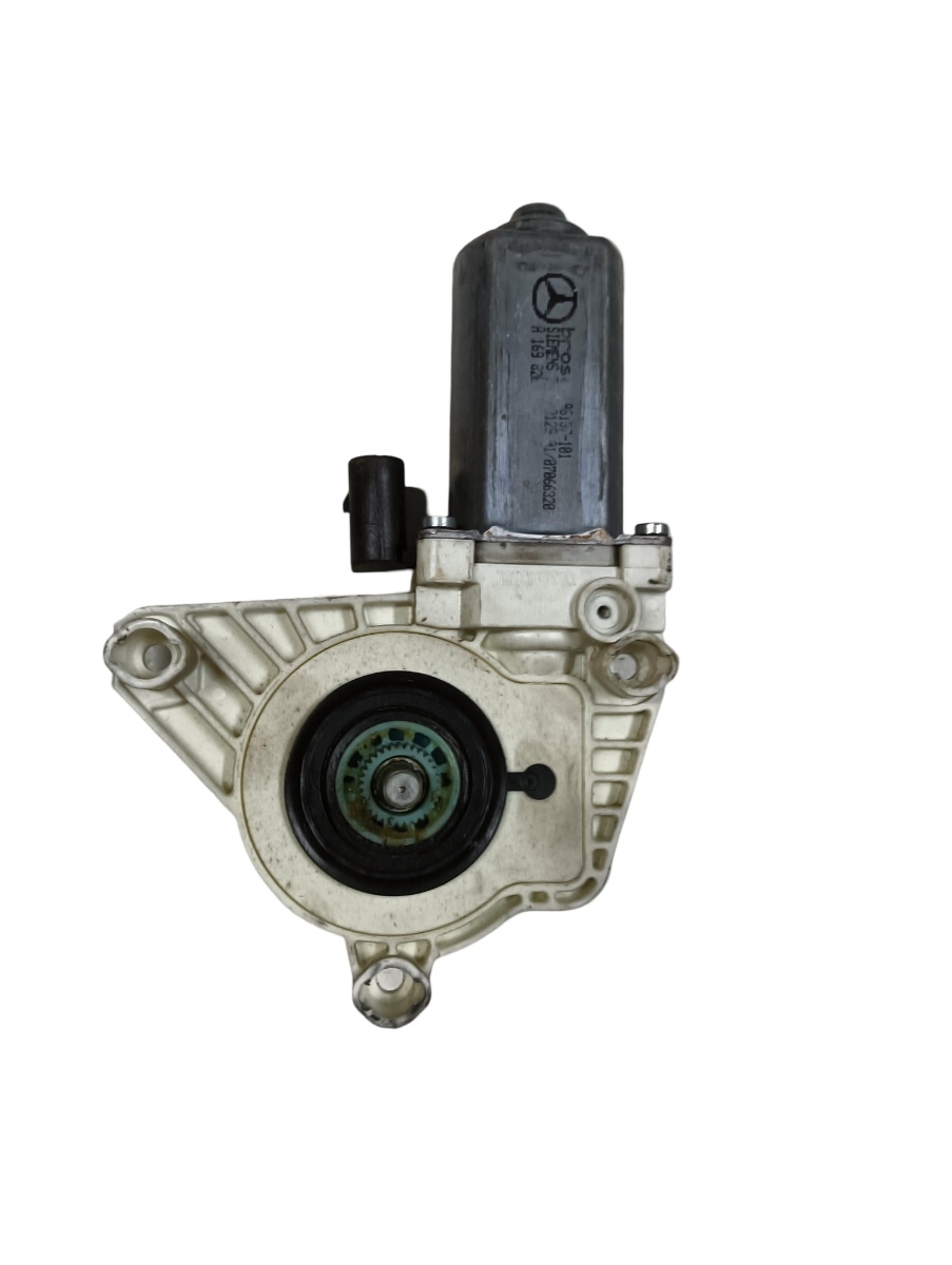Motoras geam pivotant dreapta fata MERCEDES-BENZ A-CLASS II W169 2004 - 2012 196137101 – foto 2