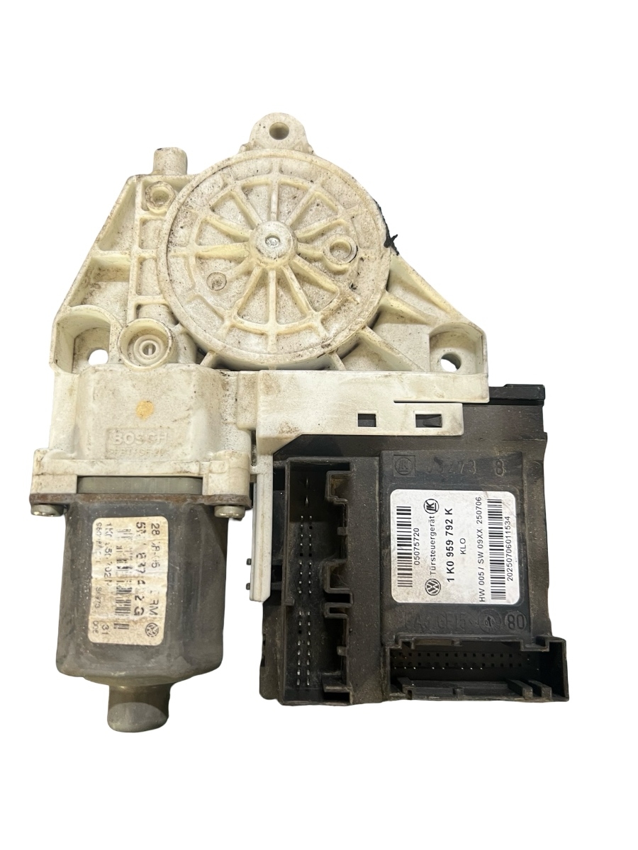 Motoras geam pivotant dreapta fata VOLKSWAGEN GOLF V 1K1 2003 - 2009 1K0959792K – foto 2