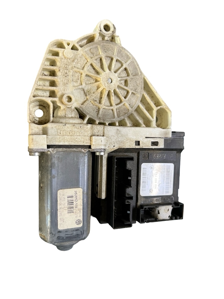 Motoras geam pivotant dreapta fata VOLKSWAGEN GOLF V 1K1 2003 - 2009 BOSCH 1K0959792G – foto 2
