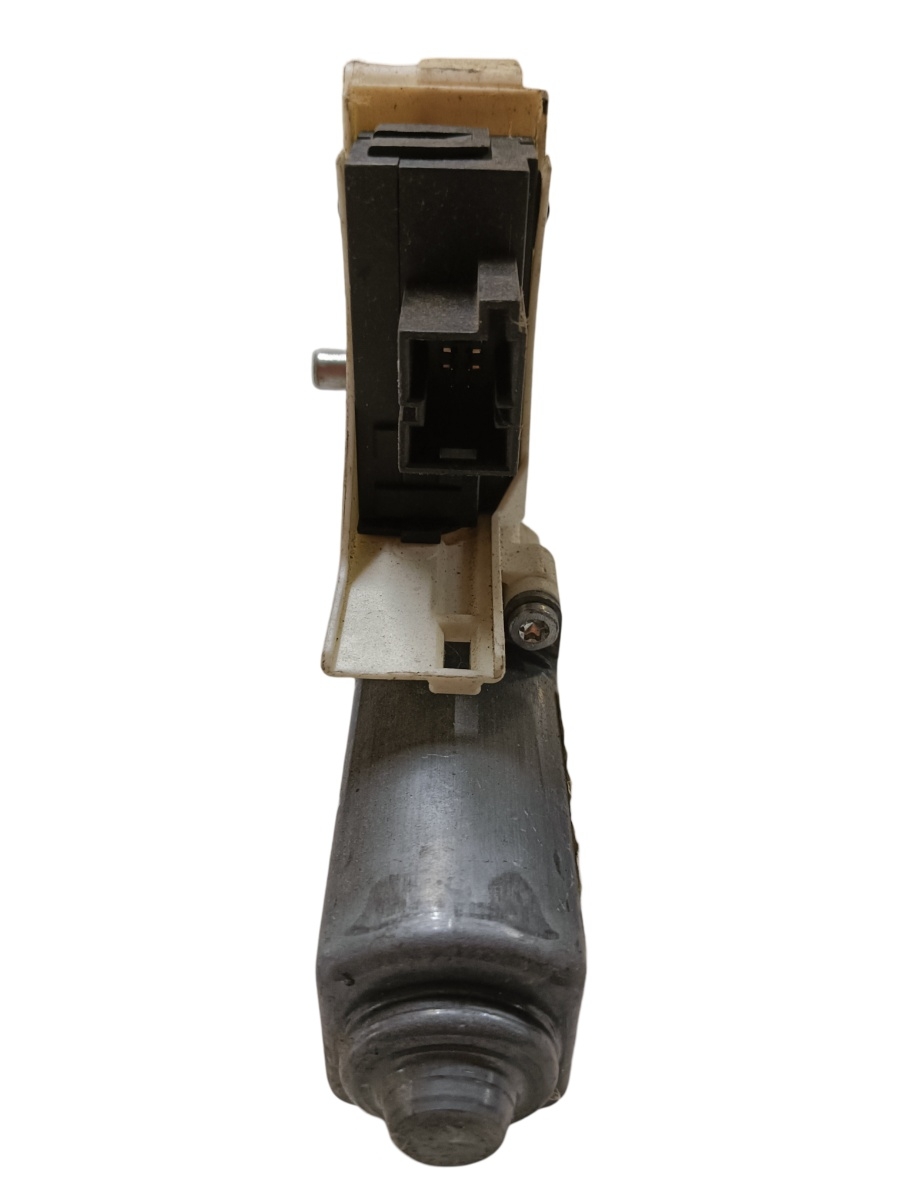 Motoras geam pivotant dreapta spate AUDI A6 III Avant 4F5, C6 2005 - 2011 – foto 2