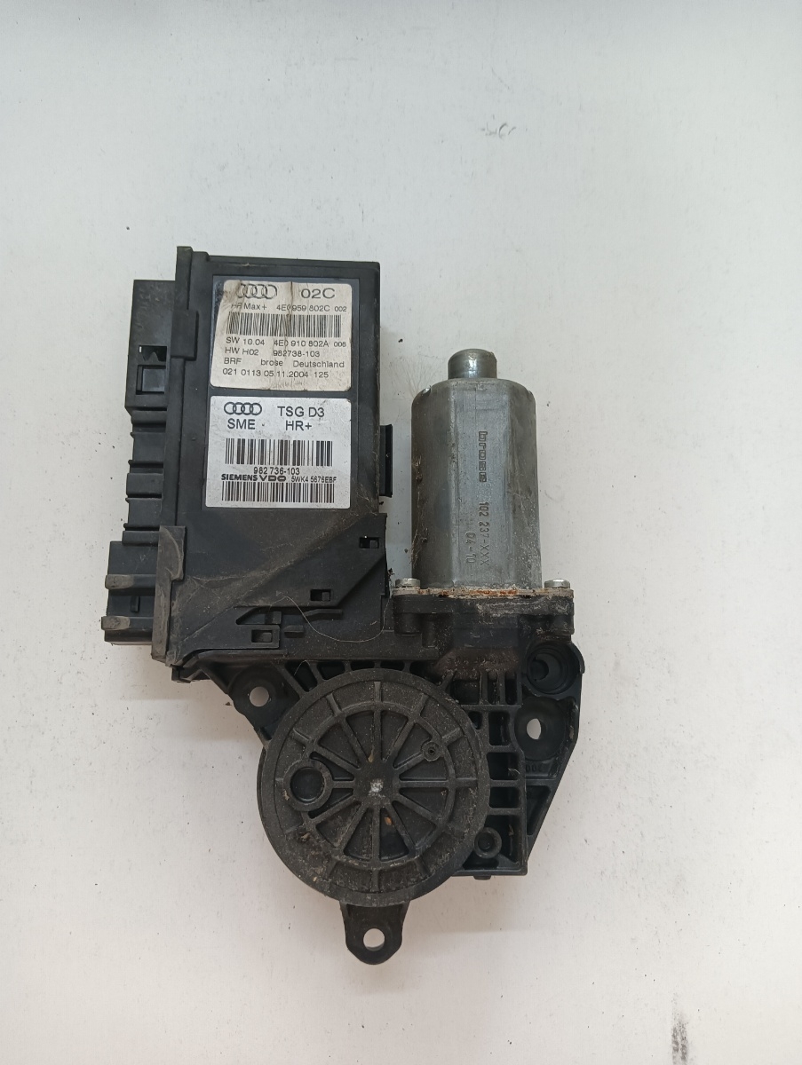 Motoras geam pivotant dreapta spate AUDI A8 II 4E2, 4E8 2002 - 2010 4e0959892c