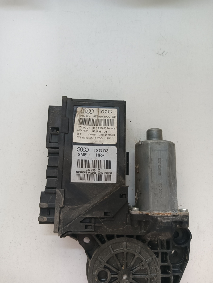 Motoras geam pivotant dreapta spate AUDI A8 II 4E2, 4E8 2002 - 2010 4e0959892c – foto 2