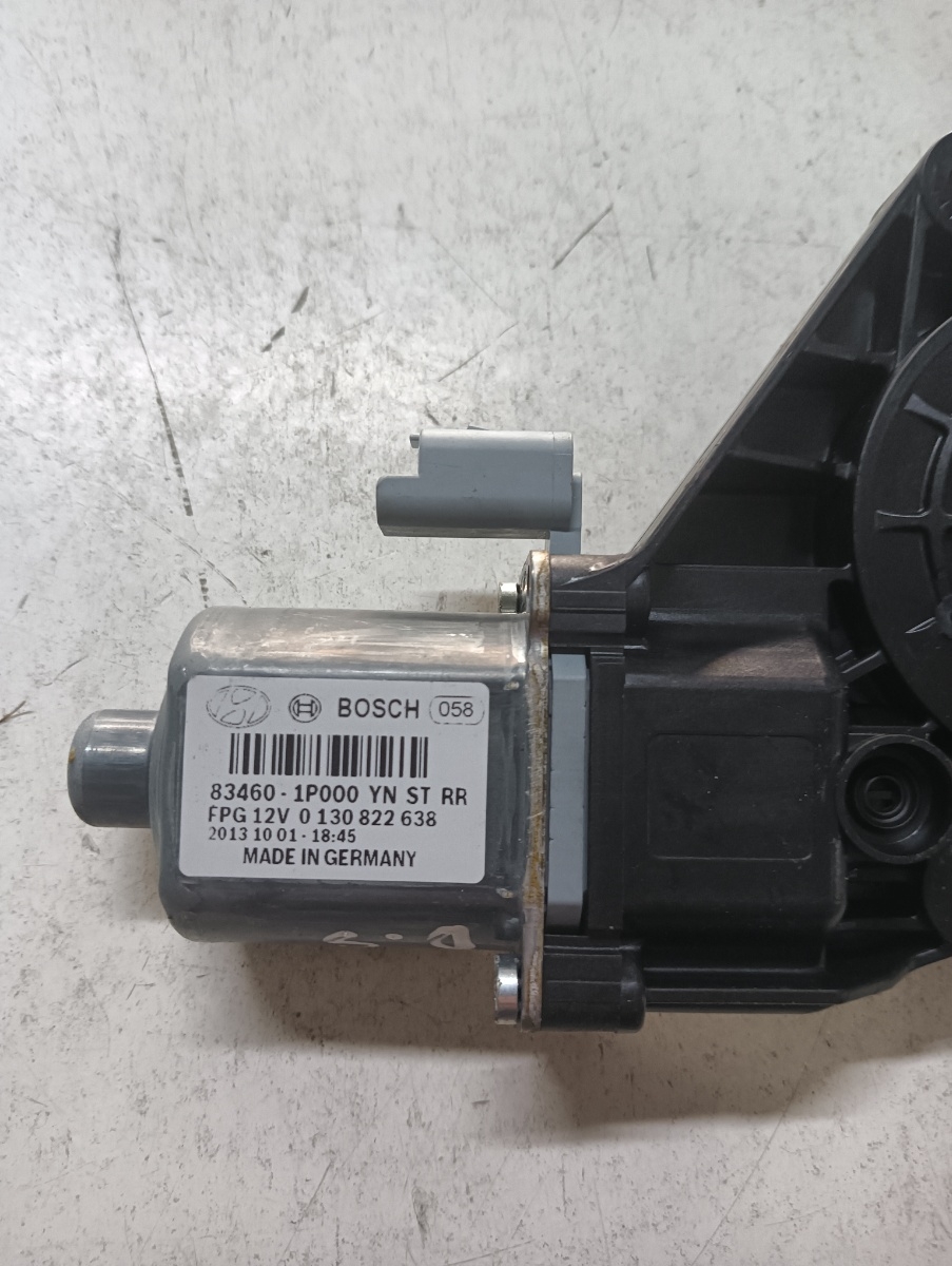 Motoras geam pivotant dreapta spate KIA VENGA YN 2010 - > 834601p000 – foto 2