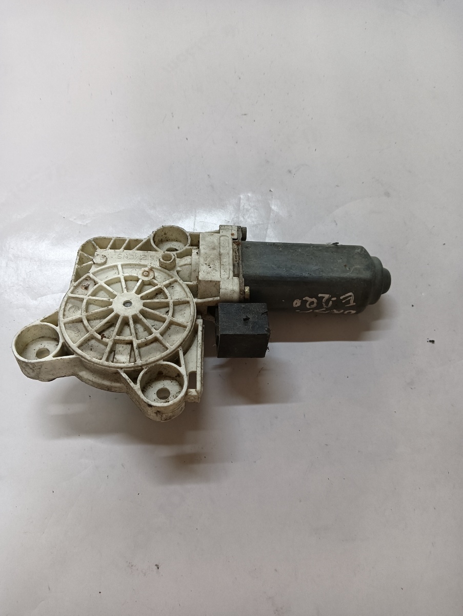 Motoras geam pivotant dreapta spate MERCEDES-BENZ E-CLASS W211 2002 - 2009 – foto 2