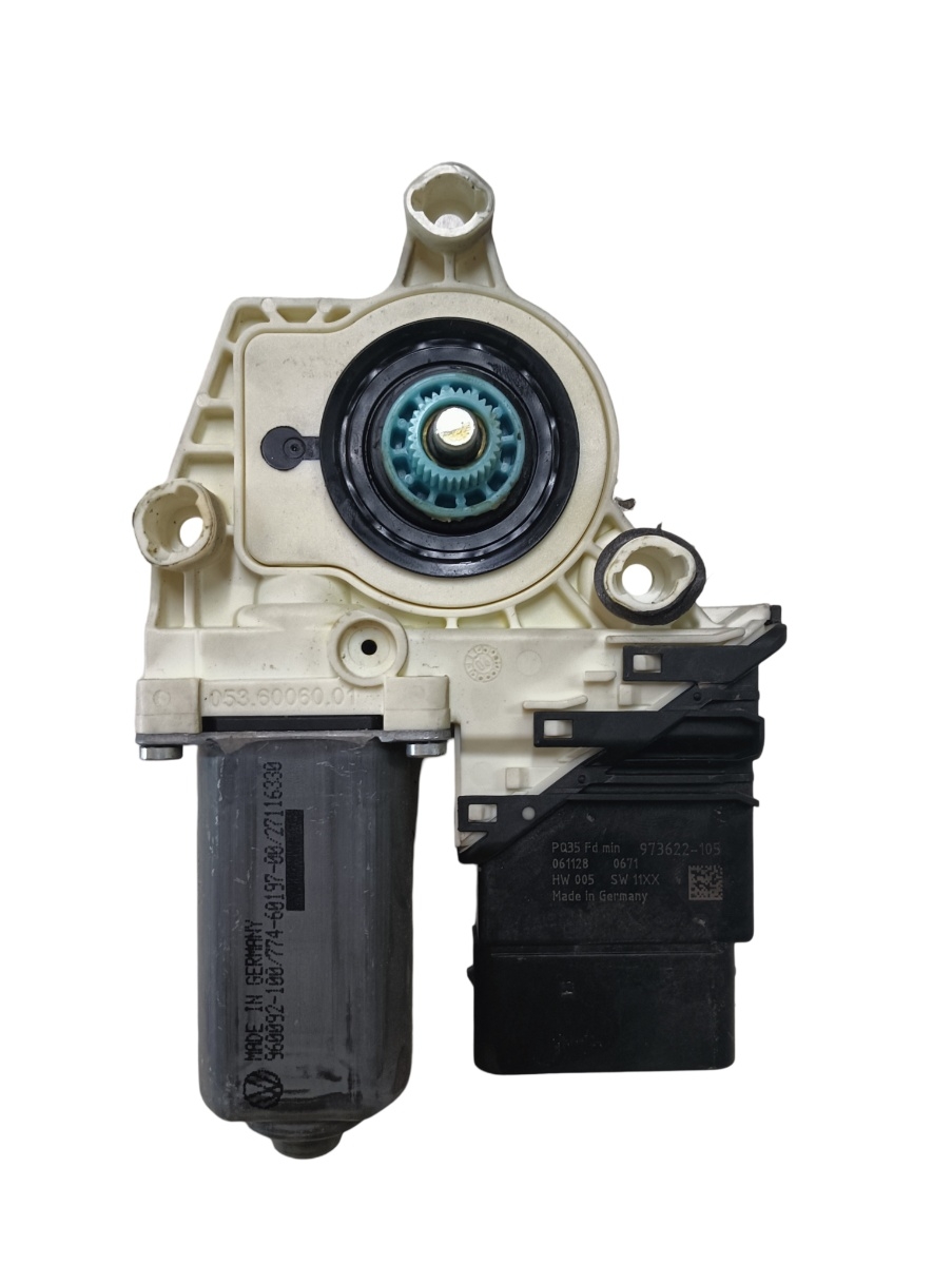 Motoras geam pivotant dreapta spate VOLKSWAGEN PASSAT 3C2 2005 - 2010 973622105 – foto 2