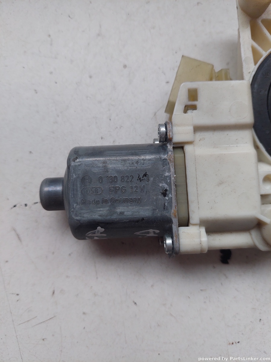 Motoras geam pivotant stanga fata MERCEDES-BENZ C-CLASS W204 2007 - 2014 0130822441 – foto 2