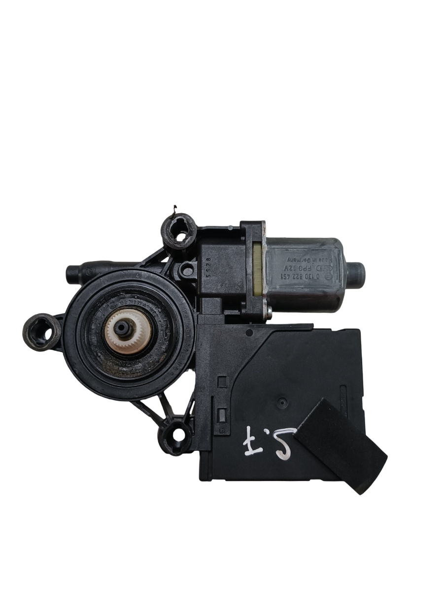 Motoras geam pivotant stanga fata VOLKSWAGEN PASSAT Variant 3C5 2005 - 2011 3c0959793a – foto 2