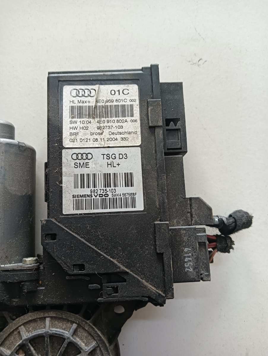 Motoras geam pivotant stanga spate AUDI A8 II 4E2, 4E8 2002 - 2010 4e0959801c – foto 2