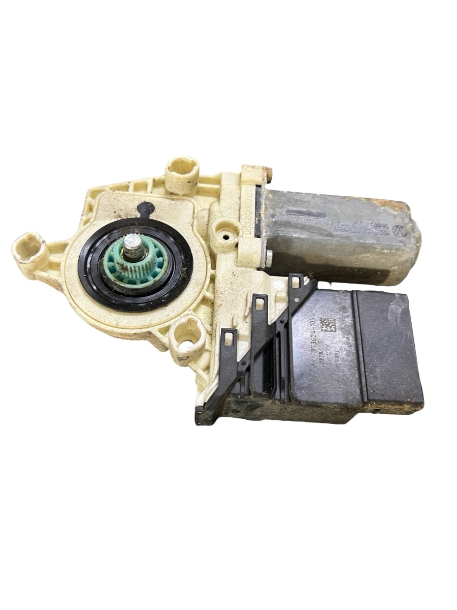 Motoras geam pivotant stanga spate VOLKSWAGEN PASSAT 3C2 2005 - 2010 974227113 – foto 2