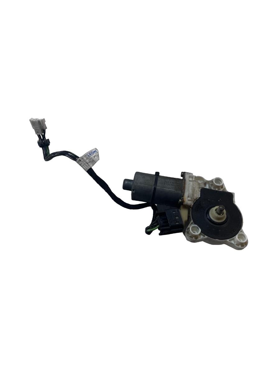 Motoras geam stanga fata MERCEDES-BENZ E-CLASS W211 Berlina 2002 - 2009 A2118202942