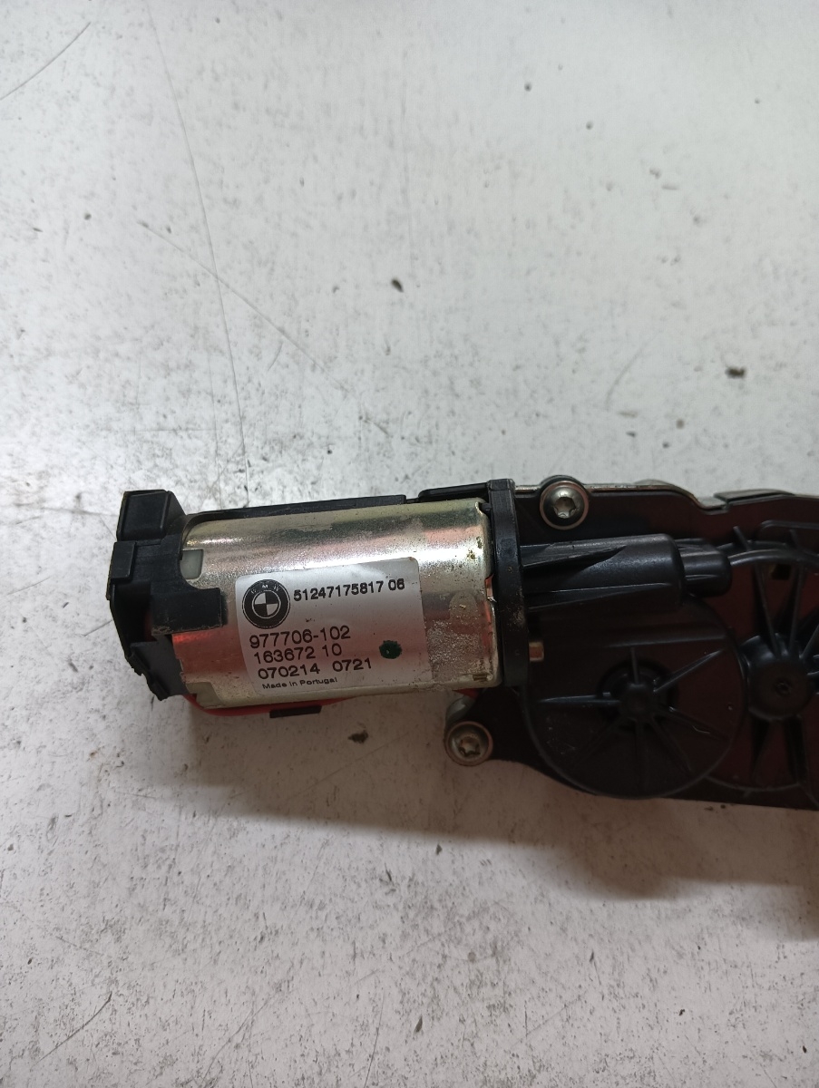 Motoras haion inferior BMW X5 II E70 2006 - 2013 977706102 – foto 2
