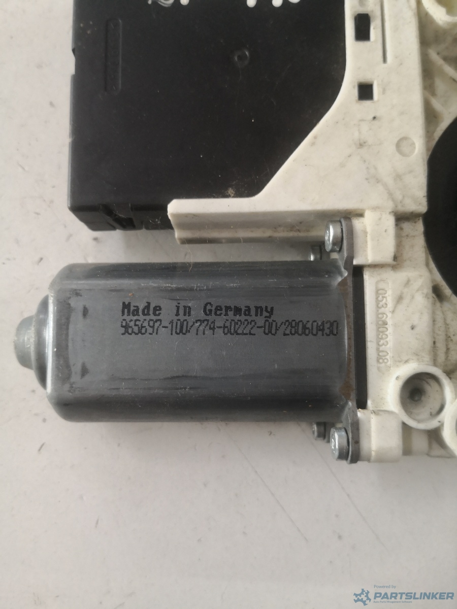 Motoras macara geam dreapta fata VOLKSWAGEN PASSAT CC (357) [ 2008 - 2012 ] OEM 965697100 – foto 2