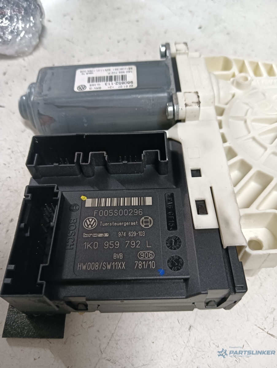 Motoras macara geam dreapta fata VOLKSWAGEN PASSAT Variant (3C5) [ 2005 - 2011 ] OEM 1k0959792l – foto 2