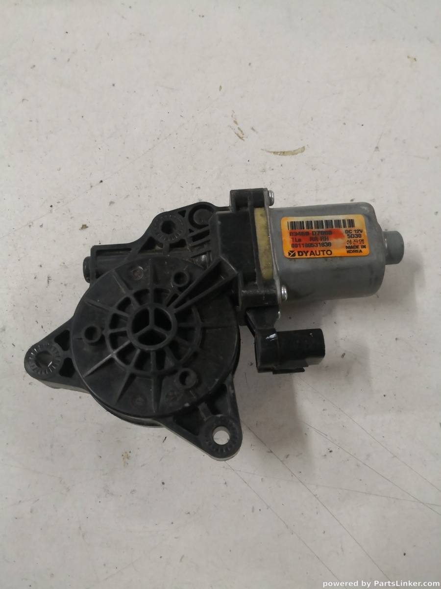 Motoras macara geam dreapta spate TOYOTA LAND CRUISER J120 2004>  OEM 83460d7000 – foto 2
