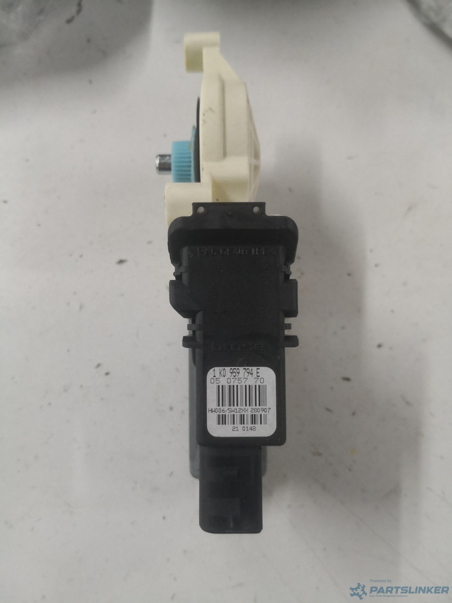 Motoras macara geam dreapta spate VOLKSWAGEN GOLF V (1K1) [ 2003 - 2009 ] OEM 1k0959749e – foto 2