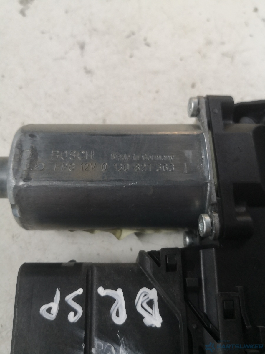 Motoras macara geam dreapta spate VOLKSWAGEN TOURAN (1T1, 1T2) [ 2003 - 2010 ] OEM 0130821566 – foto 2
