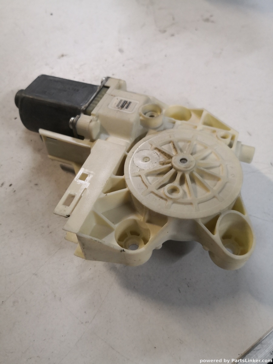 Motoras macara geam stanga fata FORD FOCUS 2 Estate (DA_, FFS, DS) [ 2004 - 2012 ] OEM 0130822217 – foto 2