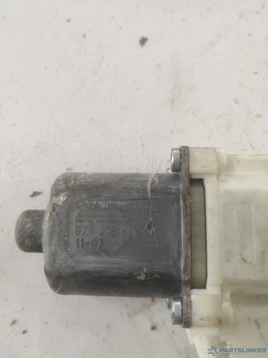 Motoras macara geam stanga fata MERCEDES-BENZ C-CLASS (W204) [ 2007 - 2014 ] OEM A2048200142 – foto 2