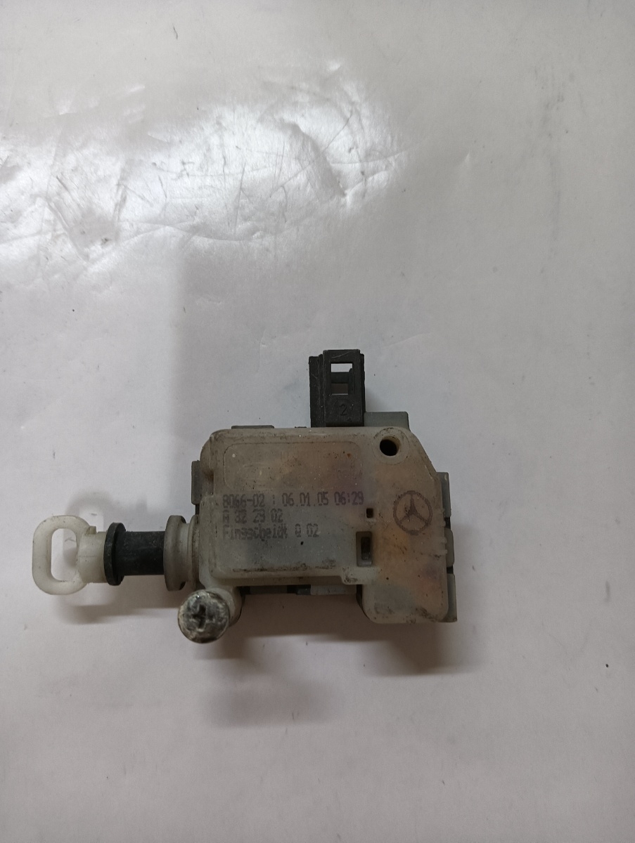 Motoras rezervor MERCEDES-BENZ E-CLASS W211 2002 - 2009 – foto 2
