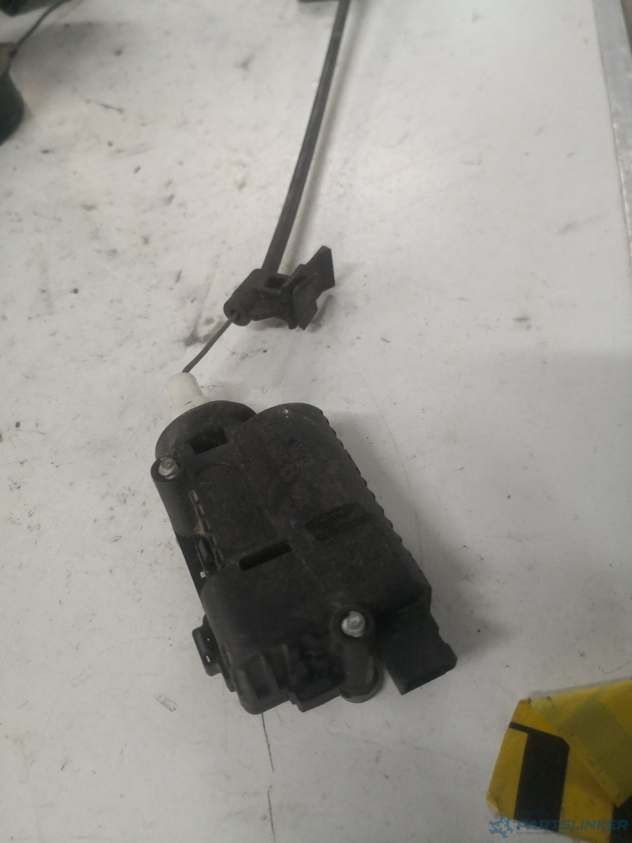 Motoras rezervor OPEL ASTRA H (L48, A04) [ 2004 - 2014 ] OEM 13125619 – foto 2