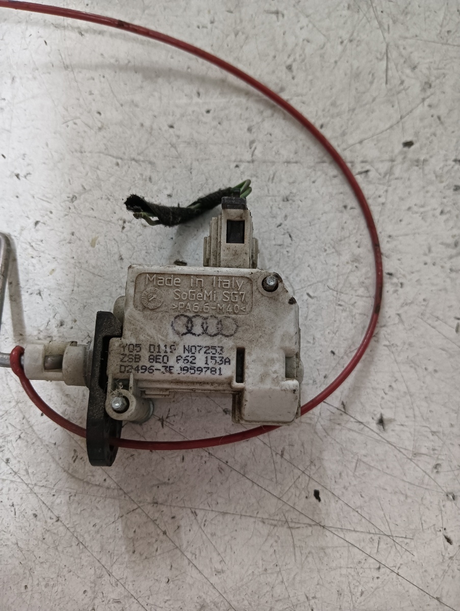Motoras rezervor  PEUGEOT 407 (6D_) [ 2004 - > ] OEM 8e0862153a – foto 2