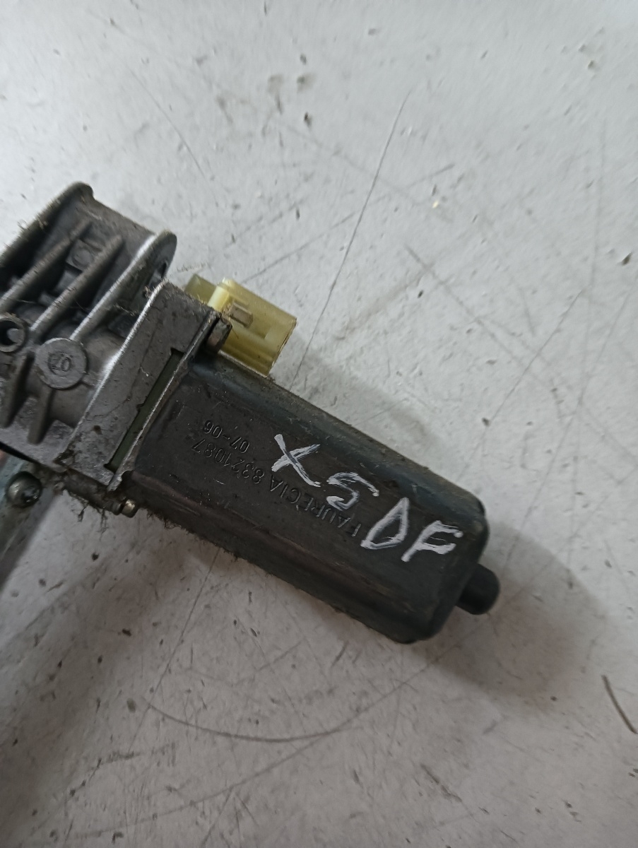 Motoras scaun dreapta fata BMW X5 II (E70) [ 2006 - 2013 ] OEM 8321087 – foto 2