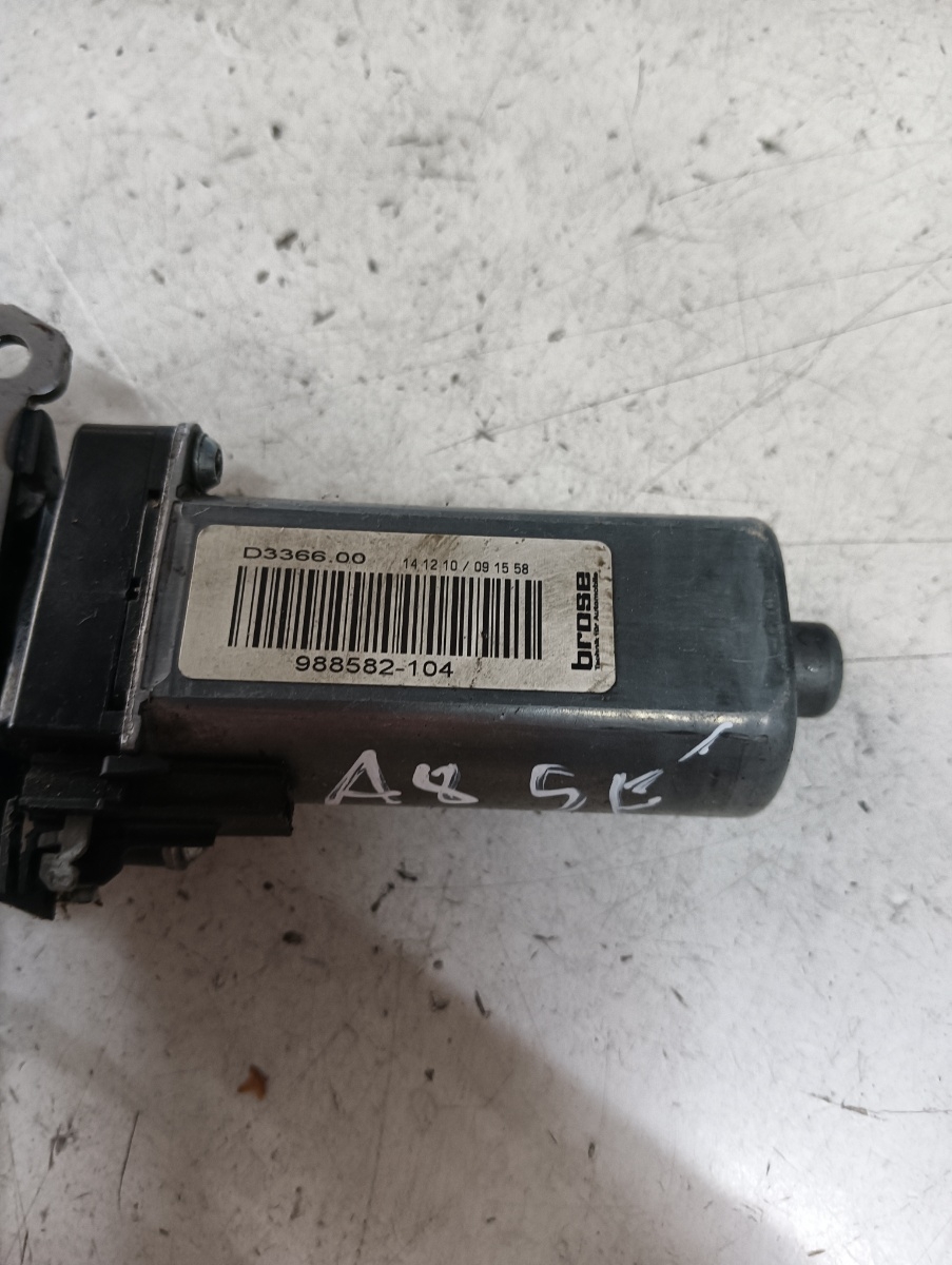 Motoras scaun stanga fata AUDI A8 II 4E2, 4E8 2002 - 2010 – foto 2