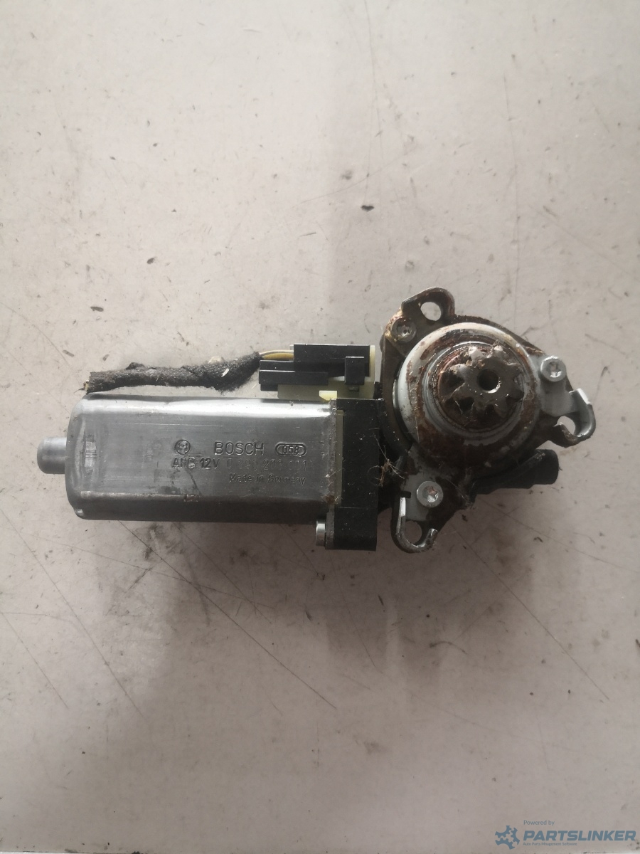 Motoras scaun stanga fata MERCEDES-BENZ C-CLASS (W204) [ 2007 - 2014 ] OEM 0390203001