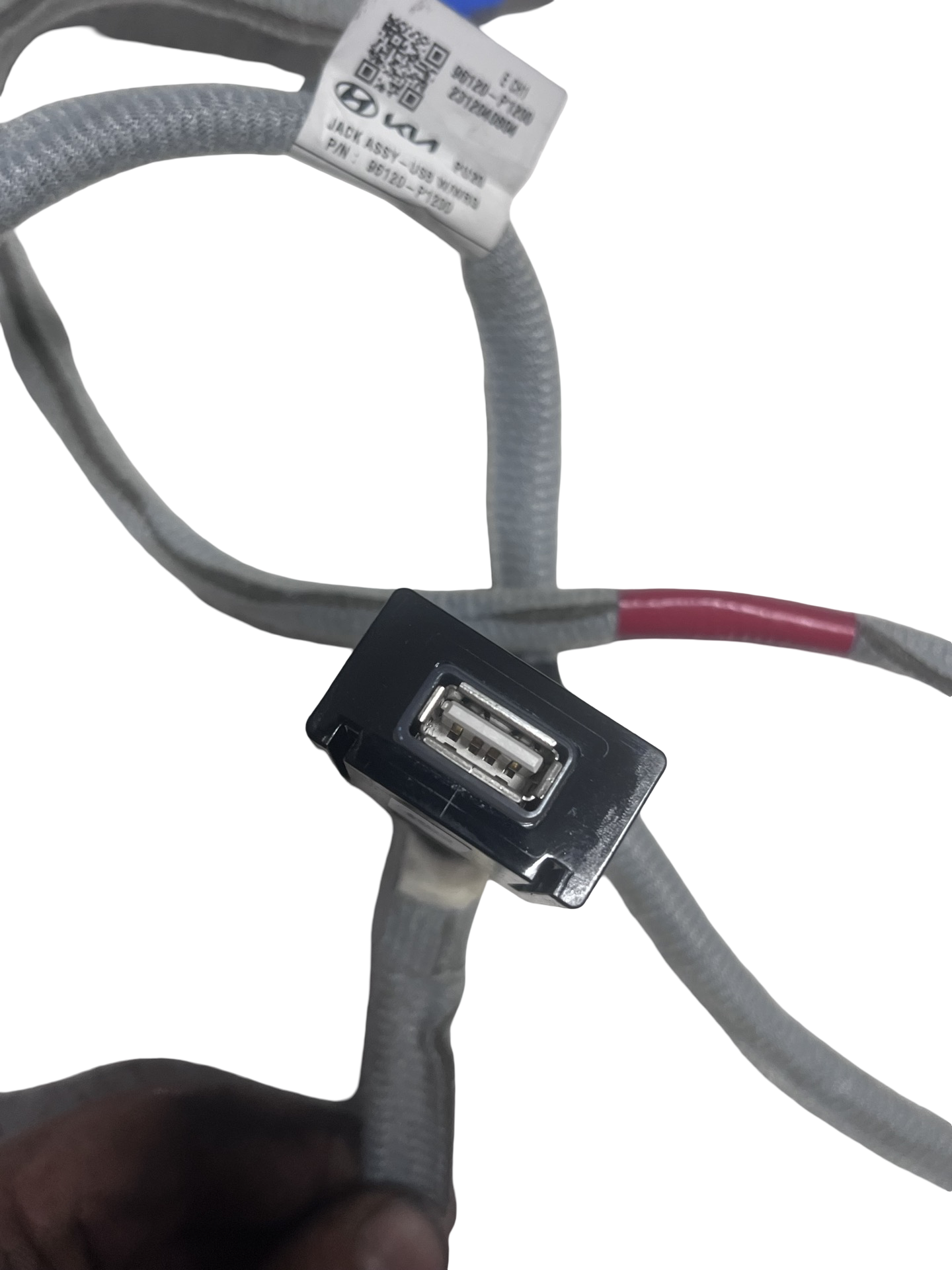 Mufa Usb + cablaj KIA Sportage 5 2021–2025 - cod: 96120-P1200 – foto 3