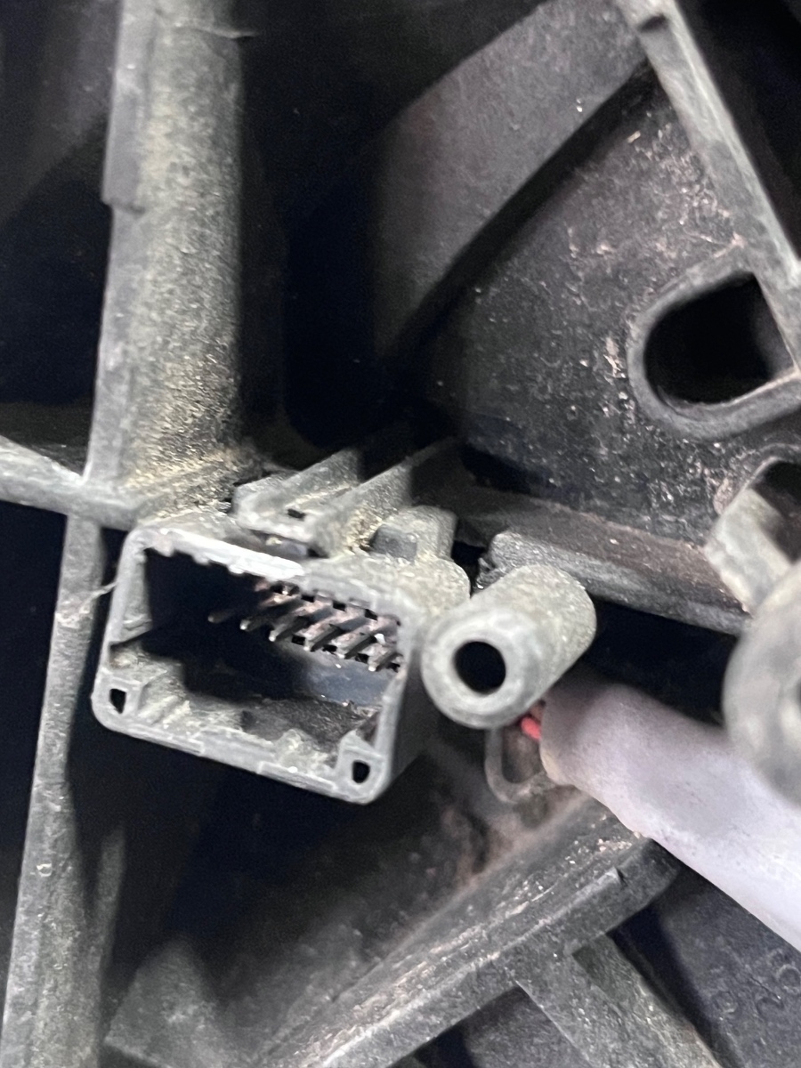 Oglinda laterala electrica portiera dreapta fata RENAULT CLIO III BR0/1, CR0/1 2005 -> 12443070 – foto 4