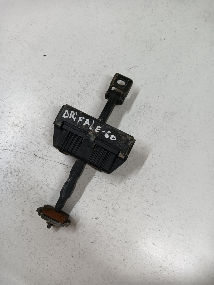 Opritor usa  dreapta fata BMW 5 E60 2001 - 2010 – foto 2