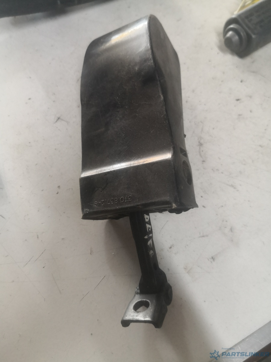 Opritor usa dreapta fata SKODA SUPERB (3T4) [ 2008 - 2015 ] OEM 3t0837249